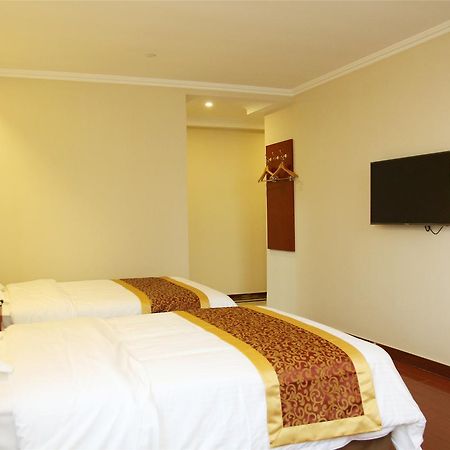 Greentree Inn Huai'An Bus Station Golden Eagle Xinya Huaihai Road Business Hotel Huai'an (Jiangsu) Exterior foto