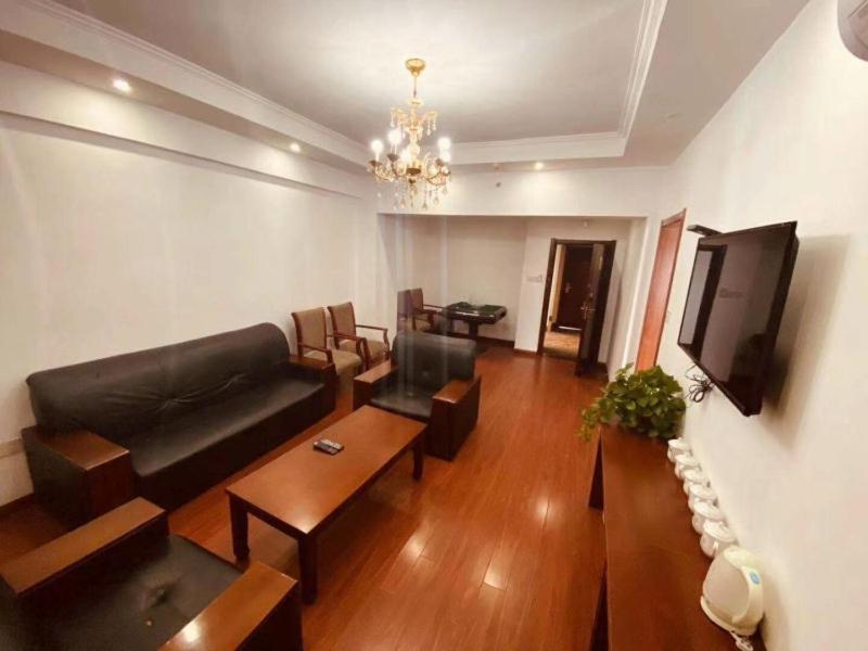 Greentree Inn Huai'An Bus Station Golden Eagle Xinya Huaihai Road Business Hotel Huai'an (Jiangsu) Exterior foto